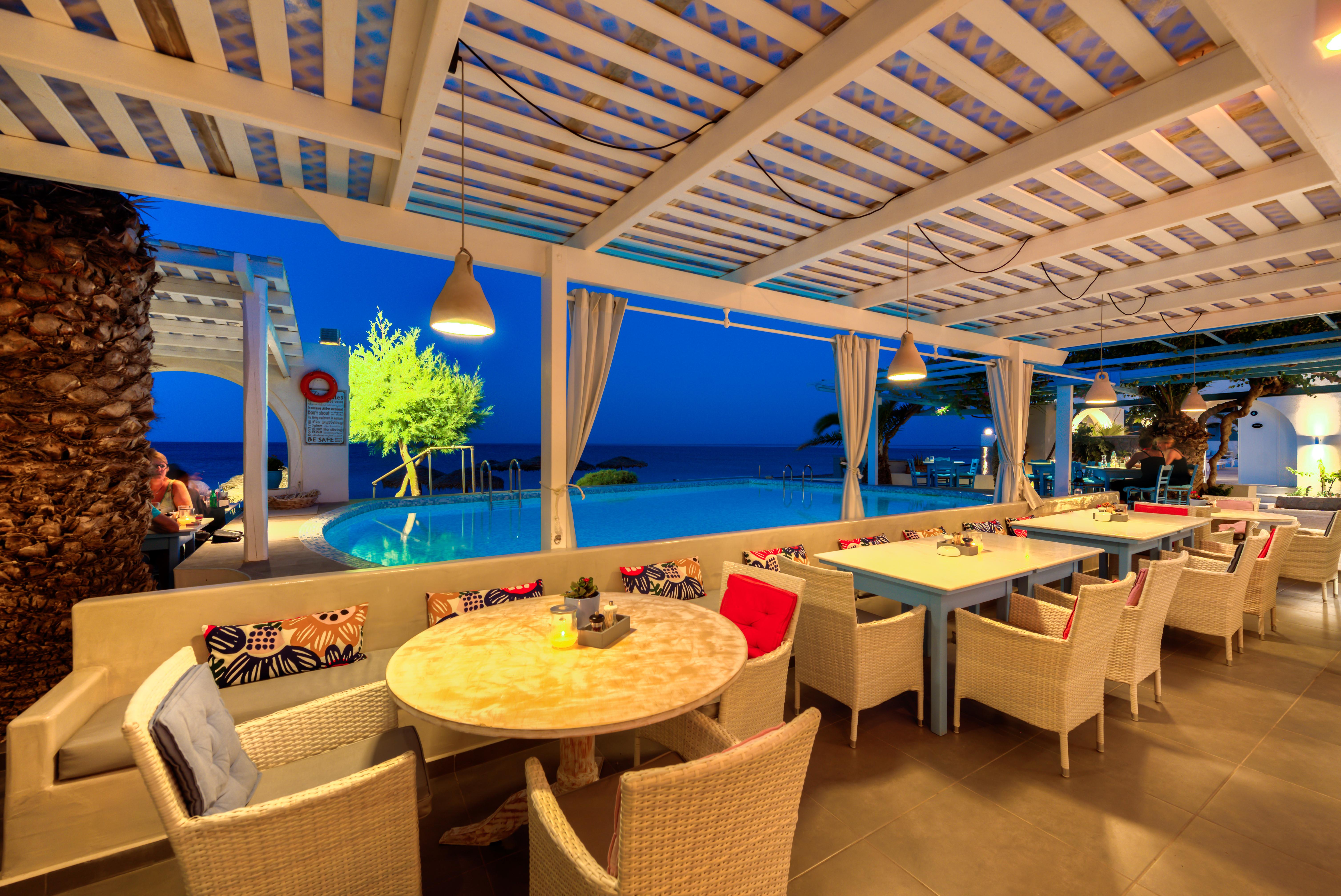 Sigalas Beach Hotel Kamari  Exterior photo