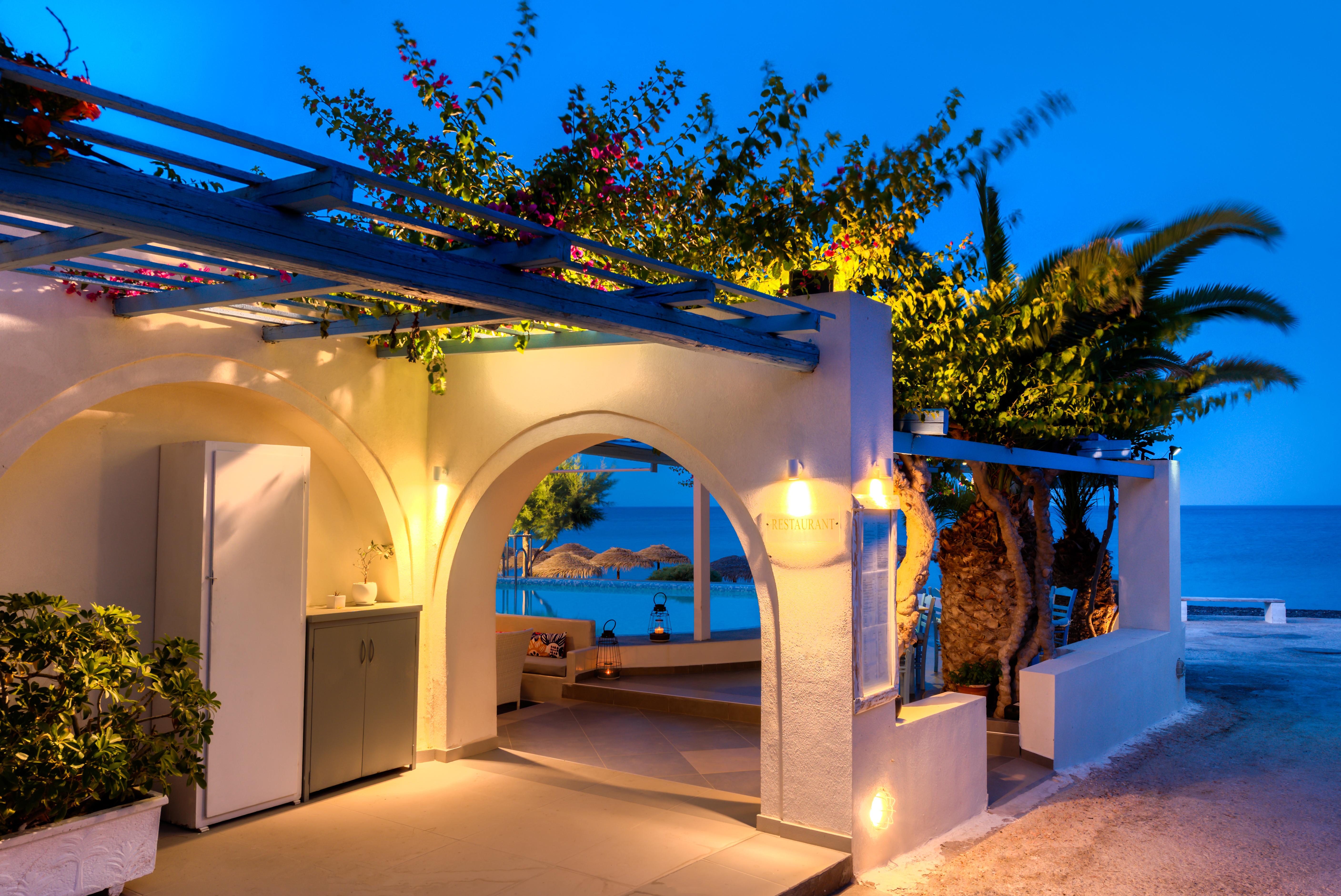 Sigalas Beach Hotel Kamari  Exterior photo