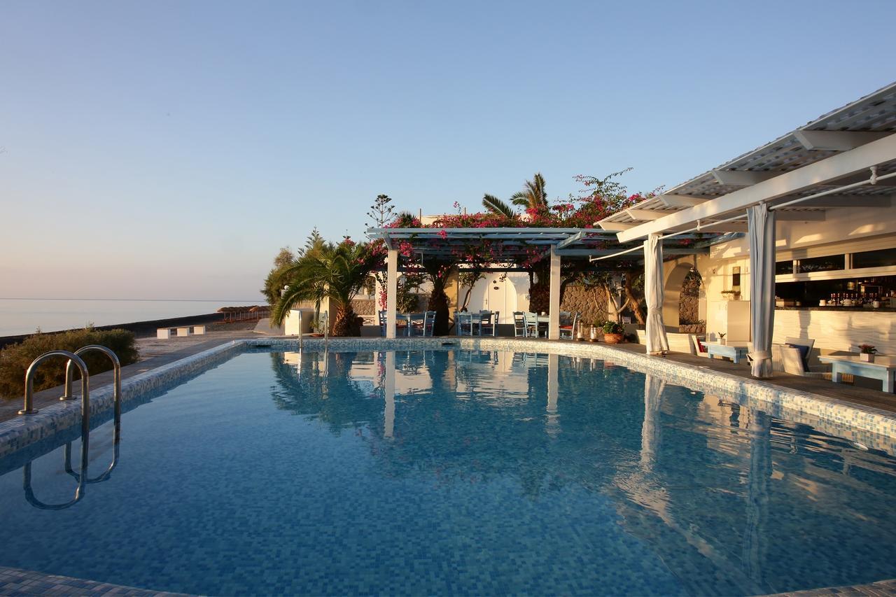 Sigalas Beach Hotel Kamari  Exterior photo